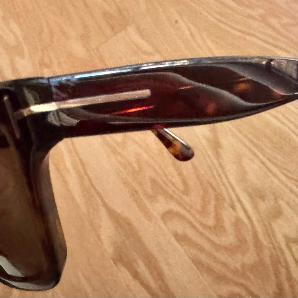 Tom Ford Brown Tortoise Sunglasses - Picture 4 of 7